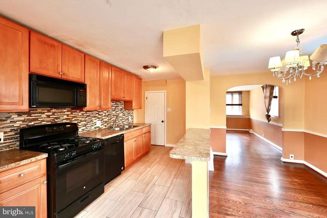 8215 CRAIG ST, Philadelphia, PA 19136