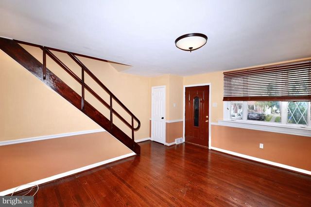 8215 CRAIG ST, Philadelphia, PA 19136