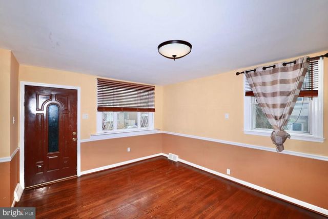 8215 CRAIG ST, Philadelphia, PA 19136