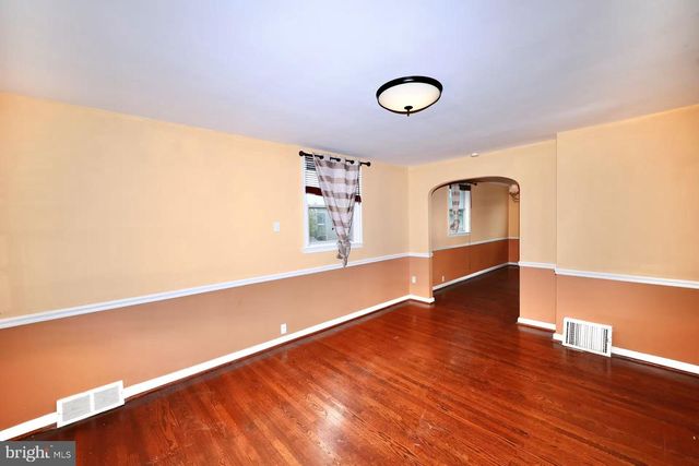 8215 CRAIG ST, Philadelphia, PA 19136