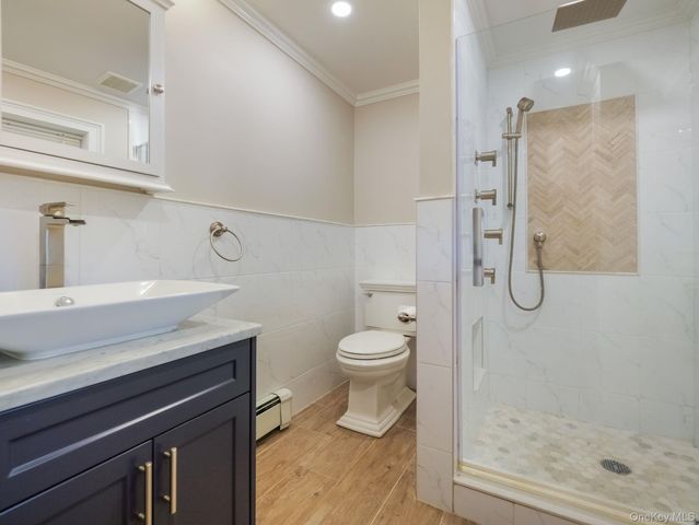 168 N Lincoln Street, Pearl River, NY 10965