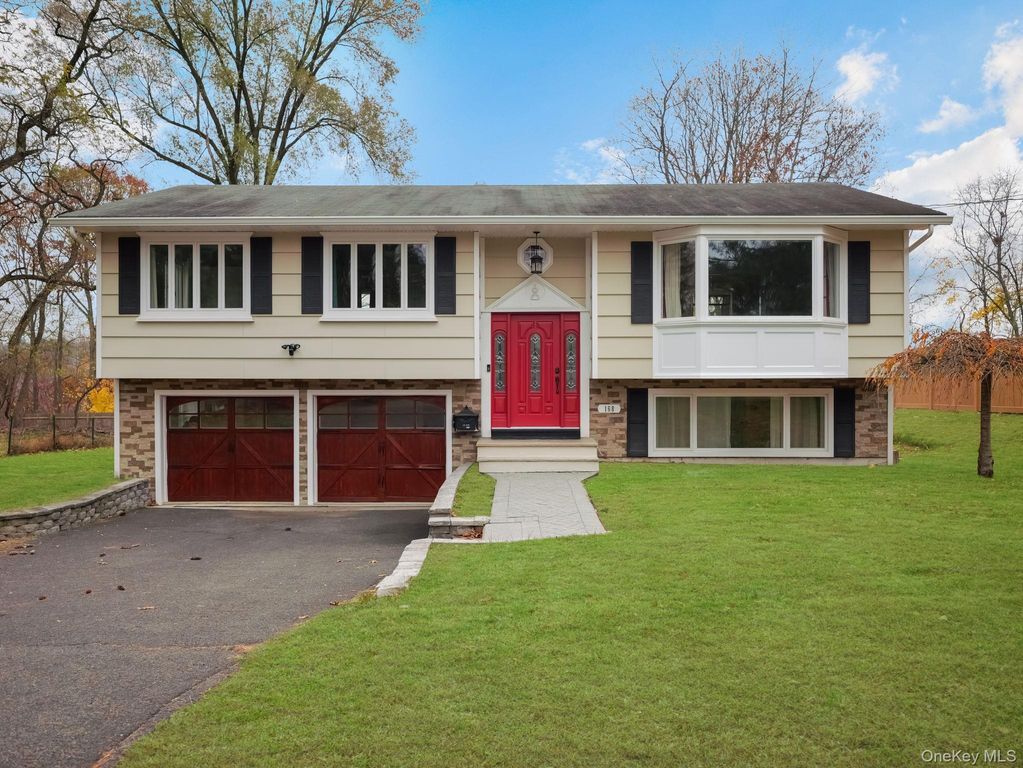 168 N Lincoln Street, Pearl River, NY 10965