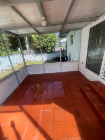 811 NE 70th St 0, Miami, FL 33138