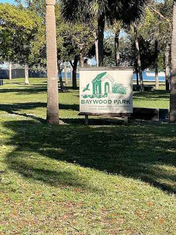 811 NE 70th St 0, Miami, FL 33138