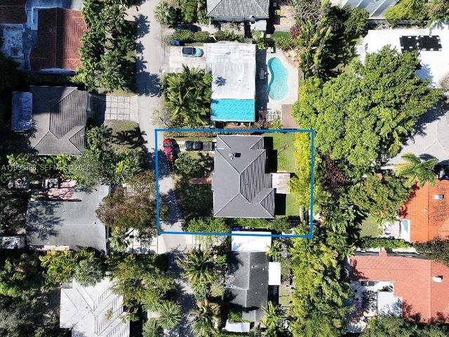 811 NE 70th St 0, Miami, FL 33138