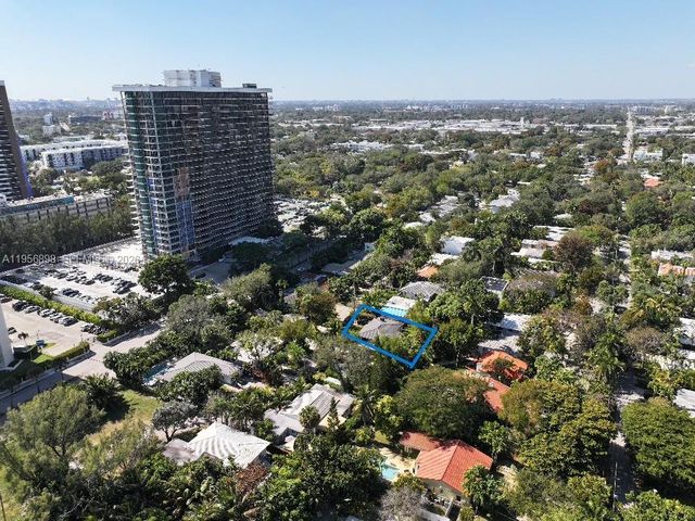 811 NE 70th St 0, Miami, FL 33138