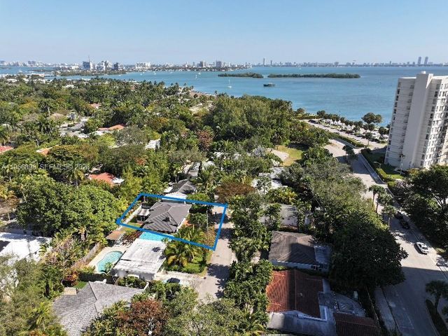 811 NE 70th St 0, Miami, FL 33138