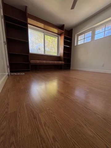 811 NE 70th St 0, Miami, FL 33138