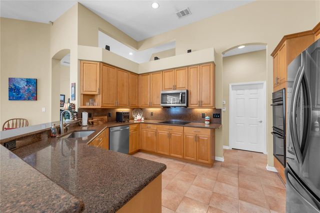 9107 IVEY HILL COURT, Orlando, FL 32819