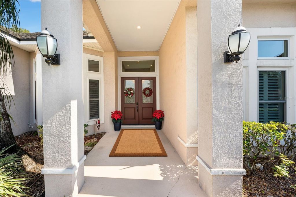 Image 3 of property listing at 9107 IVEY HILL COURT, Orlando, FL 32819