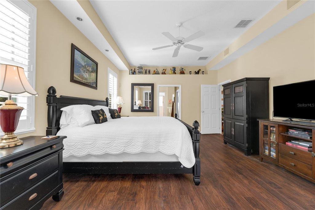 Image 22 of property listing at 9107 IVEY HILL COURT, Orlando, FL 32819