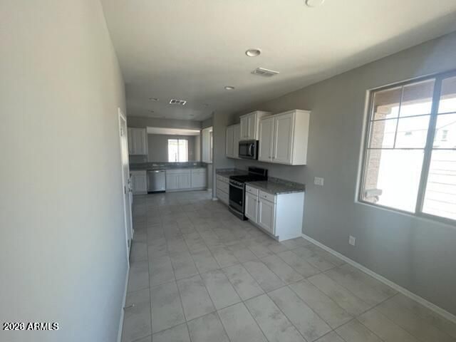 8746 W SAN JUAN Avenue, Glendale, AZ 85305