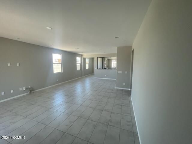 8746 W SAN JUAN Avenue, Glendale, AZ 85305