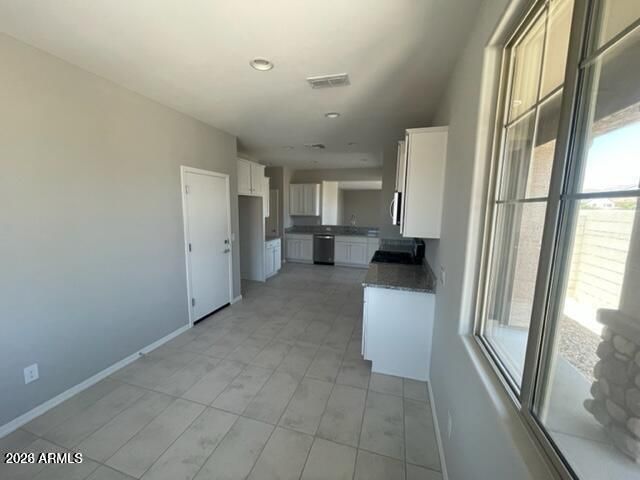 8746 W SAN JUAN Avenue, Glendale, AZ 85305