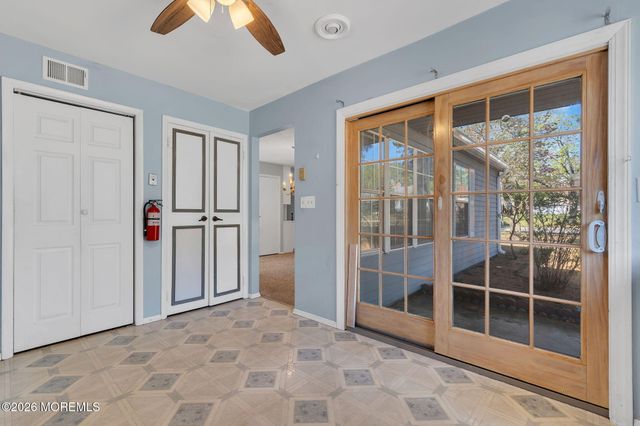 549A Mayfair Road, Manchester, NJ 08759