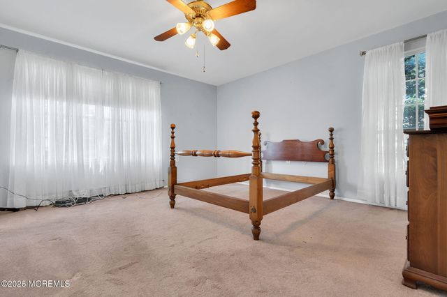 549A Mayfair Road, Manchester, NJ 08759