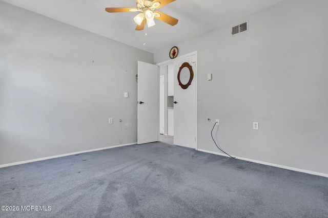 549A Mayfair Road, Manchester, NJ 08759