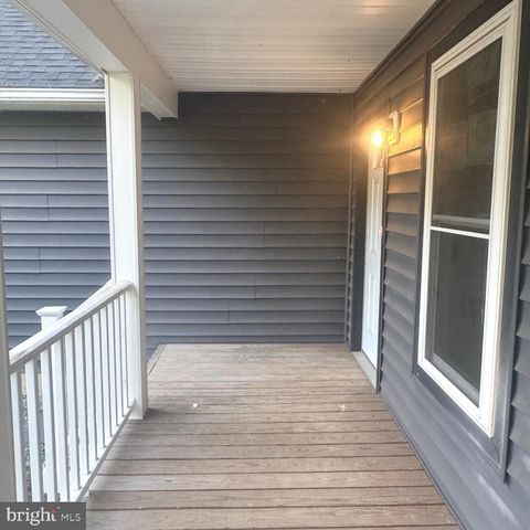 191 WOODBINE DR, Colonial Beach, VA 22443