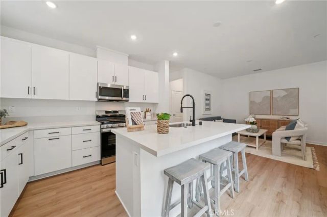 15909 Blue Copper Way, Fontana, CA 92336