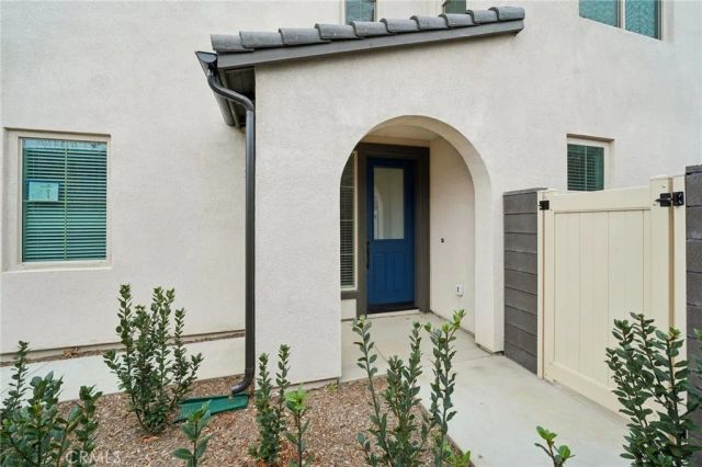 15909 Blue Copper Way, Fontana, CA 92336