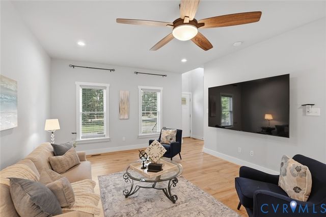 9400 Woodpecker Rd, Chesterfield, VA 23838