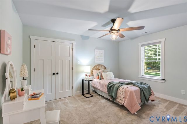 9400 Woodpecker Rd, Chesterfield, VA 23838