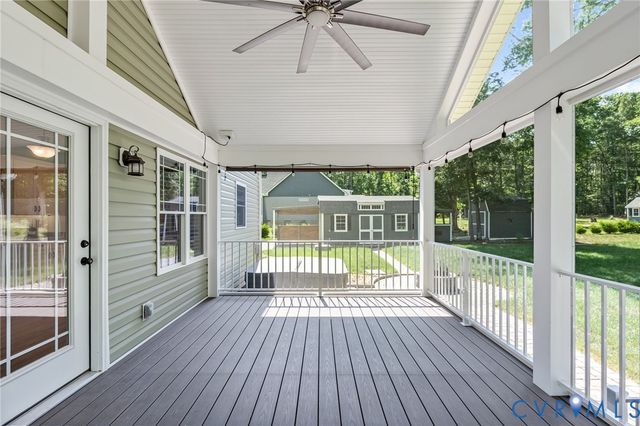 9400 Woodpecker Rd, Chesterfield, VA 23838