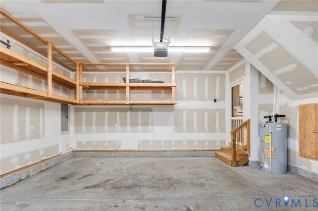 9400 Woodpecker Rd, Chesterfield, VA 23838