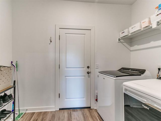 4592 Kensington Way, Edmond, OK 73025