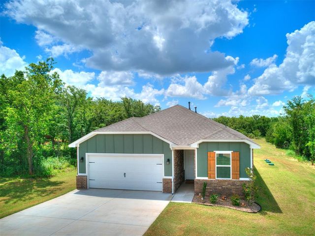 4592 Kensington Way, Edmond, OK 73025
