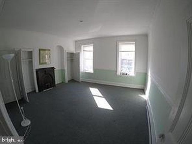 105 N 35TH ST, Philadelphia, PA 19104