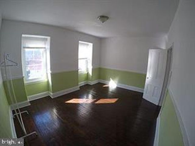 105 N 35TH ST, Philadelphia, PA 19104