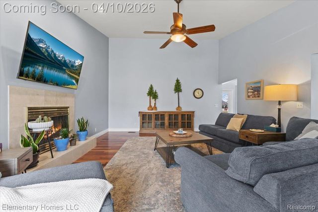 53771 N Foster Road, Chesterfield Township, MI 48051