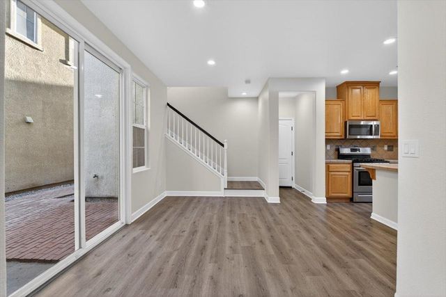 4979 Kokomo Dr, Sacramento, CA 95835