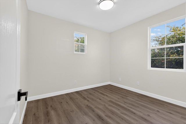 4979 Kokomo Dr, Sacramento, CA 95835