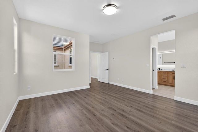 4979 Kokomo Dr, Sacramento, CA 95835