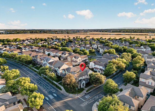 4979 Kokomo Dr, Sacramento, CA 95835