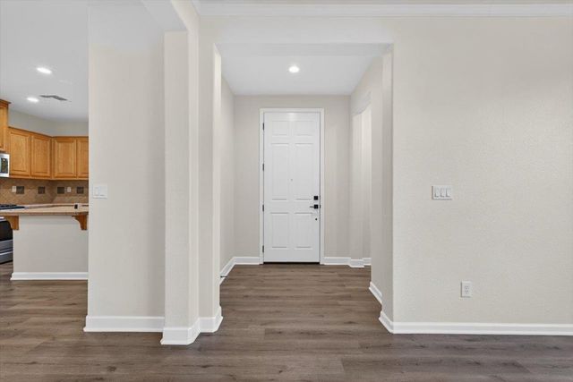 4979 Kokomo Dr, Sacramento, CA 95835