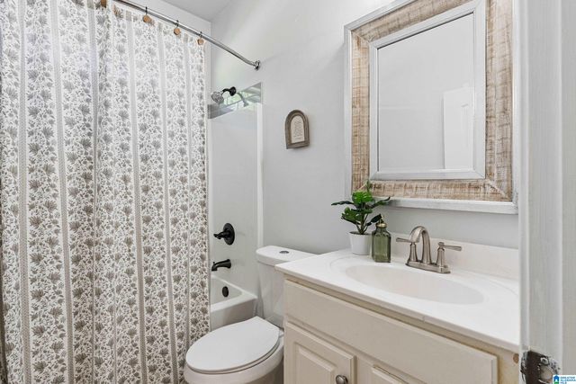 1013 CREEL DRIVE, Moody, AL 35004