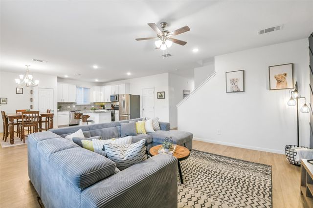 10634 Cashew Run Lane, Houston, TX 77075