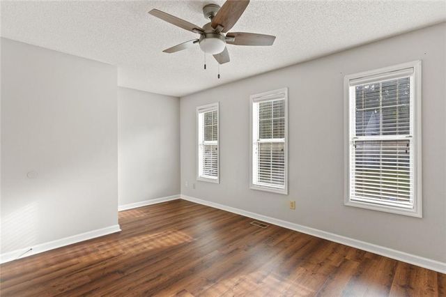 5182 Laurel Bridge Court SE, Smyrna, GA 30082