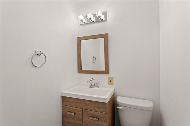 5182 Laurel Bridge Court SE, Smyrna, GA 30082