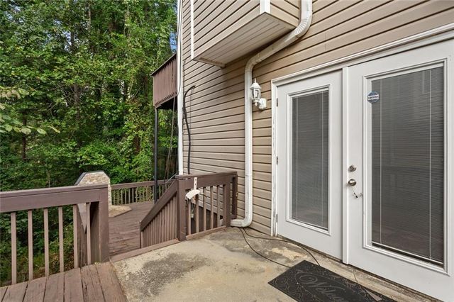 5182 Laurel Bridge Court SE, Smyrna, GA 30082