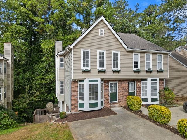 5182 Laurel Bridge Court SE, Smyrna, GA 30082