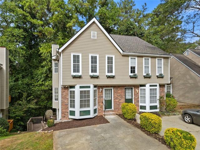 5182 Laurel Bridge Court SE, Smyrna, GA 30082