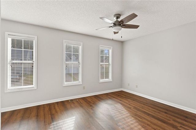 5182 Laurel Bridge Court SE, Smyrna, GA 30082
