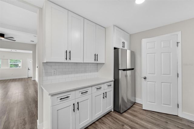 2525 W BEACH STREET, Tampa, FL 33607