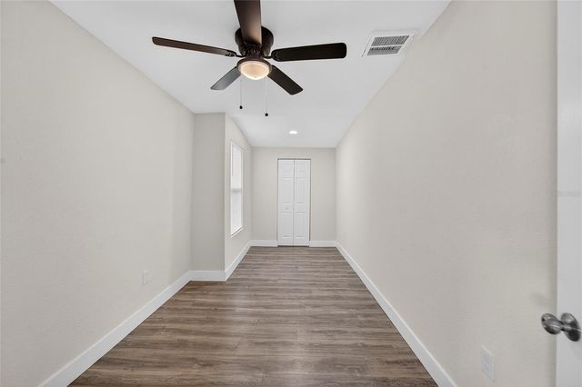 2525 W BEACH STREET, Tampa, FL 33607