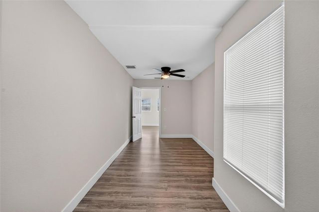 2525 W BEACH STREET, Tampa, FL 33607
