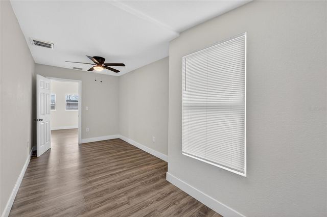 2525 W BEACH STREET, Tampa, FL 33607